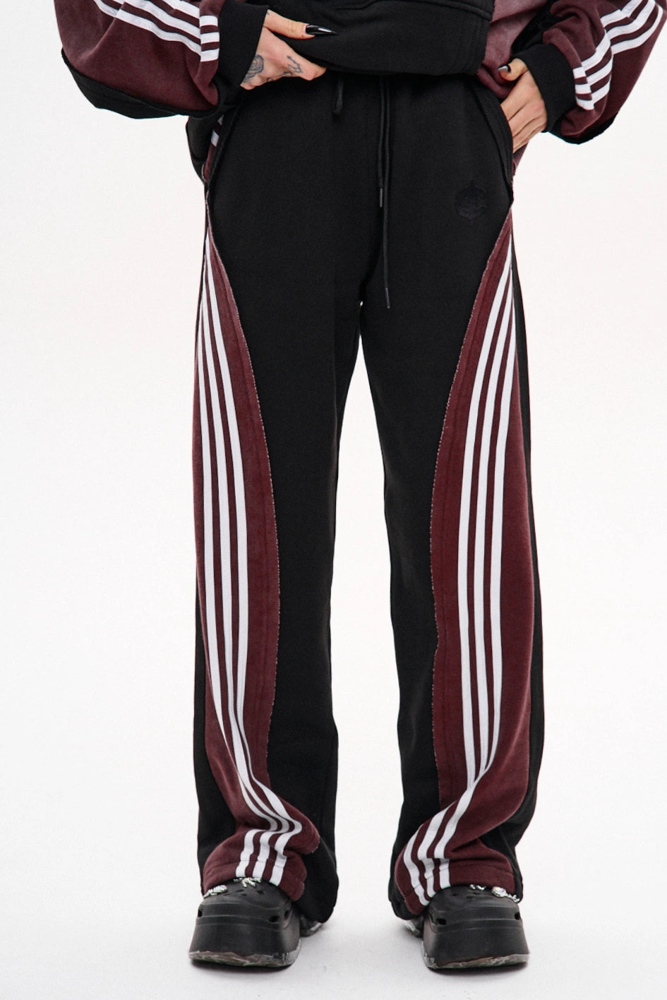 Straight-Cut Sweatpants NCTRNL “Retro”