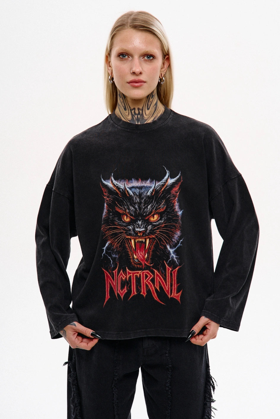 Longsleeve NCTRNL z efektem sprania „Angry Cat”