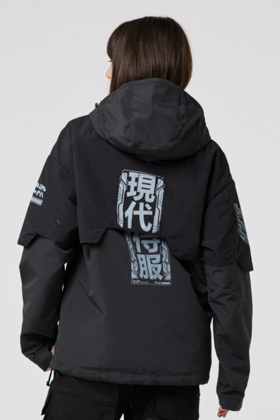 Damski anorak z nadrukami „SM-2413"