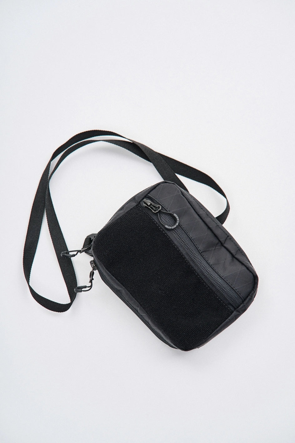 Schultertasche mit Velcro-Panel „Kogata“