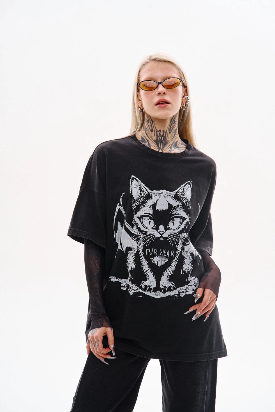 Oversize-T-Shirt mit Washed-Effekt "Hellcat"